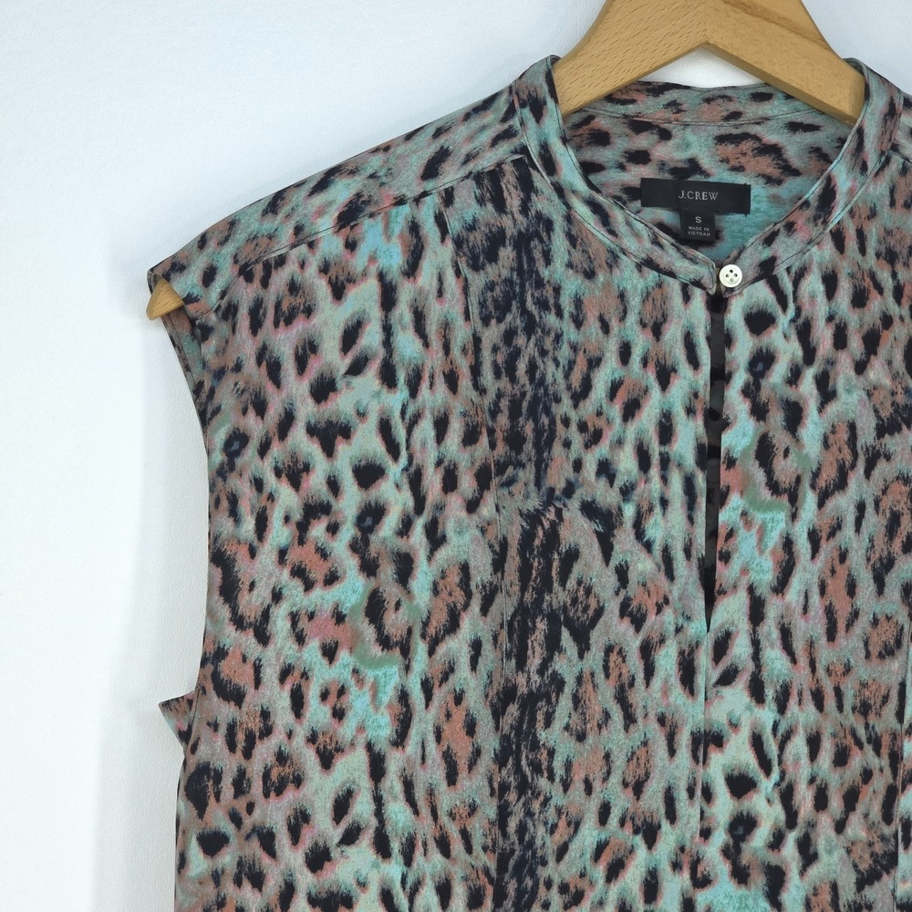J Crew Leopard Print Blouse Women Small Sleeveless Keyhole Neck Colorful Mobwife - Picture 9 of 16